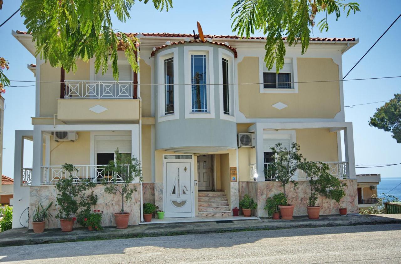 Athanasia Studios Patitiri  Luaran gambar