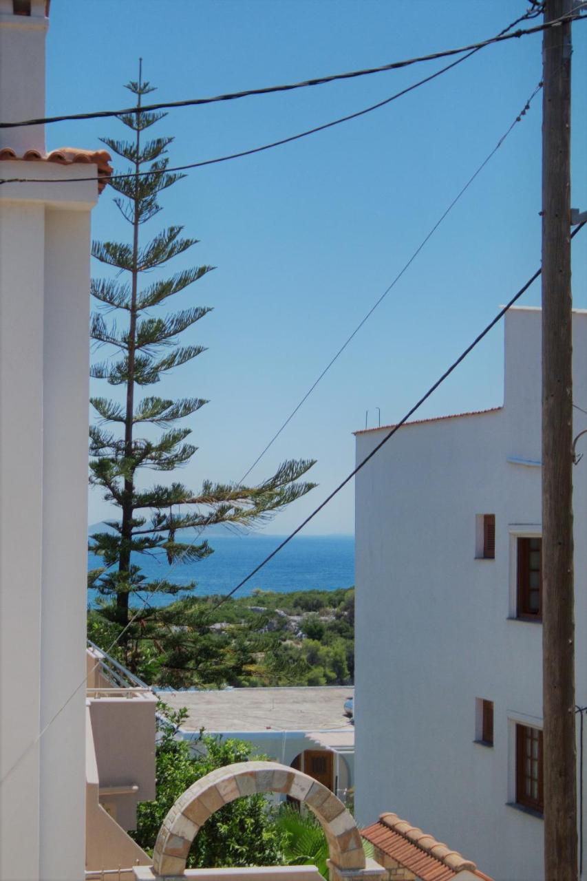 Athanasia Studios Patitiri  Luaran gambar